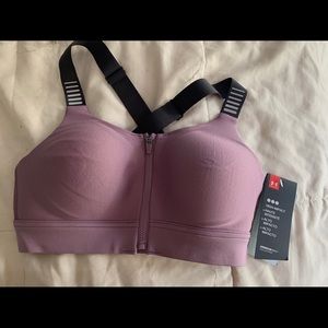 Under Armour NWT Sports Bra
